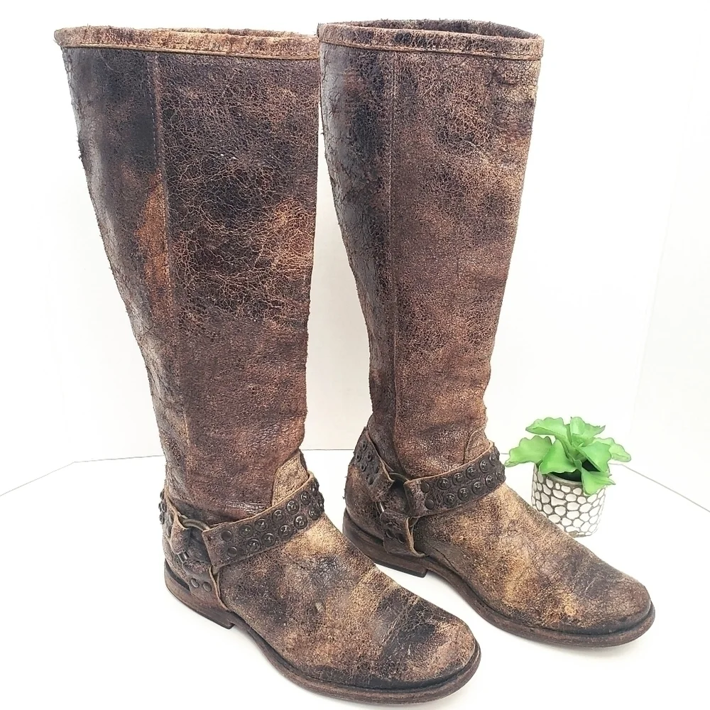 Frye Phillip Studded Harness Tall Riding Boots Brown Distressed Leather Size 5.5